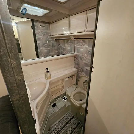 Full Service Caravan 1 Albertslund